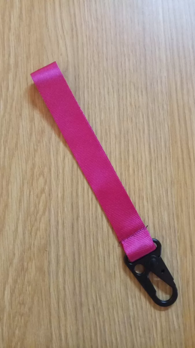 Cinta Llavero con Pinza Ancha Magenta